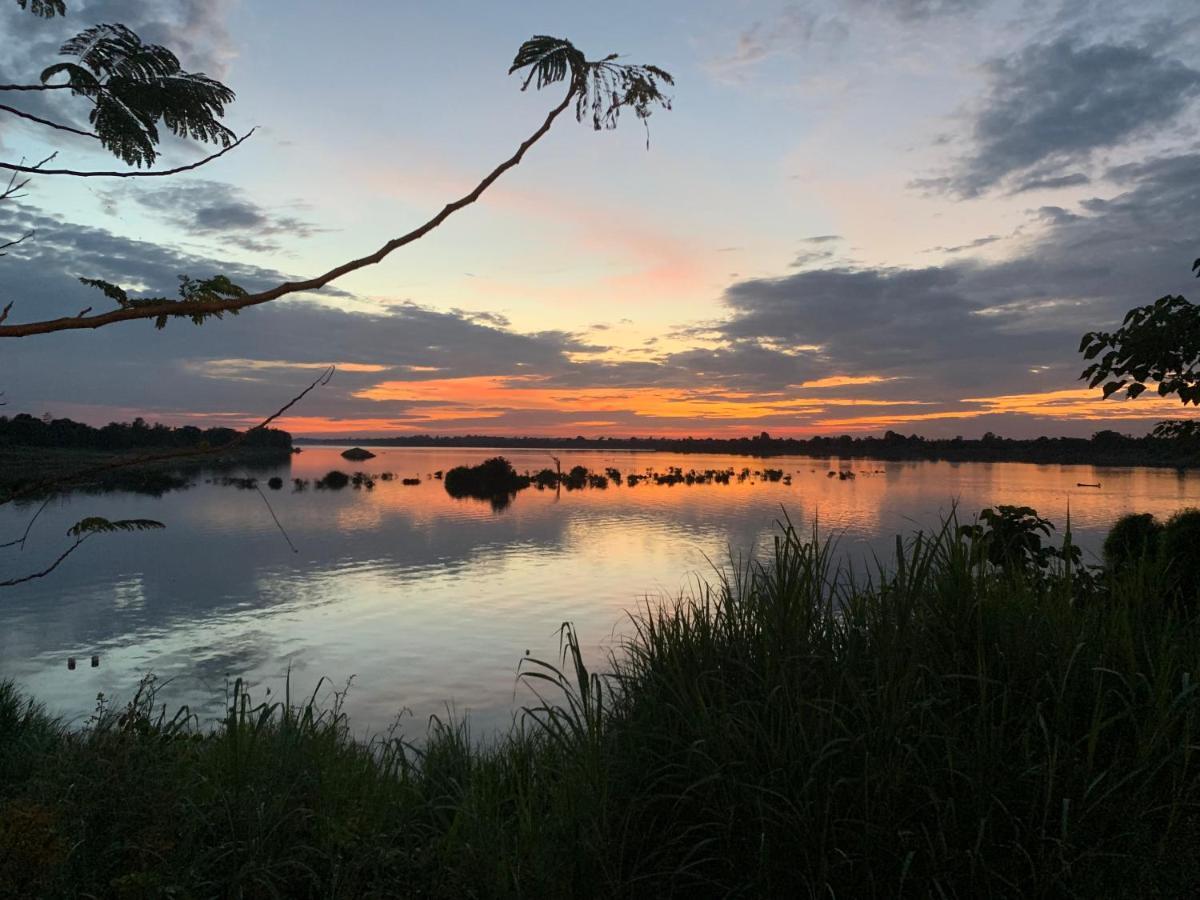 Stung Treng Resort Stoeng Treng Exterior photo